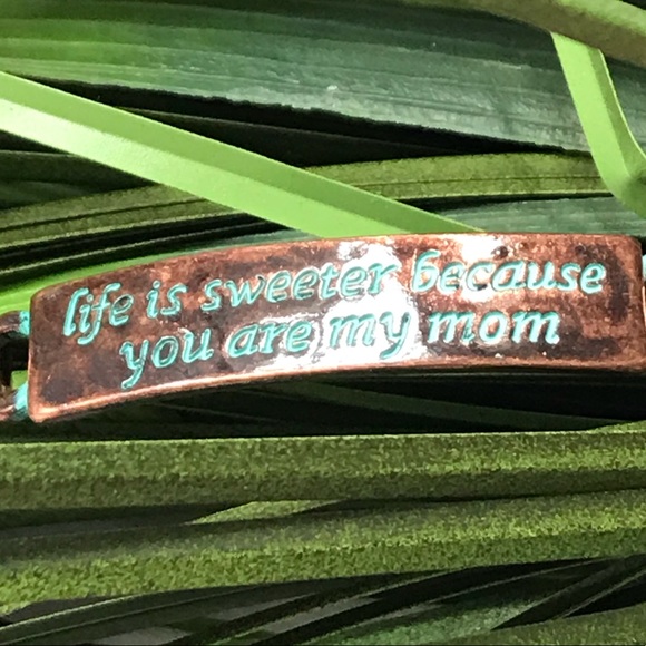 🆕🌸 Rose Gold & Brown Inscribed Mother Bracelet❤️ - Picture 2 of 8